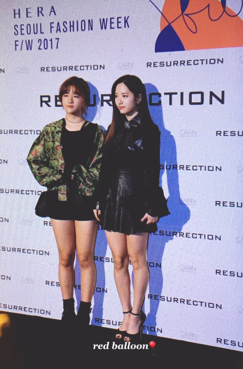 redballoon_95's tweet photo. 170328 패션위크 #우주소녀 #WJSN #보나 @WJSN_Cosmic https://t.co/zrabuc3h7U