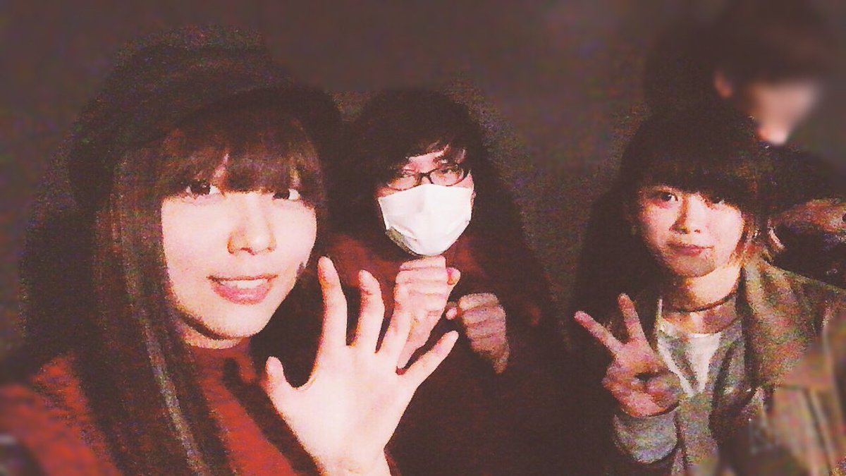 Serina On Twitter 十代白書 観に来ておるます 熱いぜー 3年前 私のバンドエンジンをかけてくれた思い出のコンテスト 懐かしいなぁ 当時の戦友まえうみ氏と共に