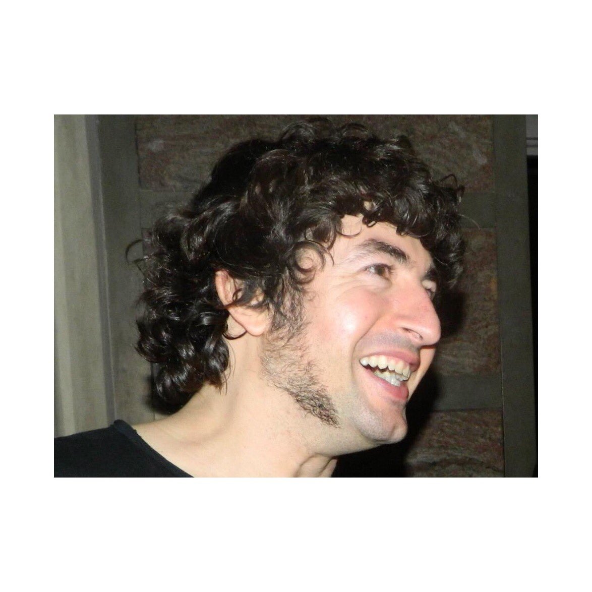 Eres el más pequeño en edad de los cuatro, pero si vas a soñar sueña en grande
Molts d'anys @marcmusicalite  🎸🎂🎊🎁🎉😘 instagram.com/p/BSLSRTujfWb/