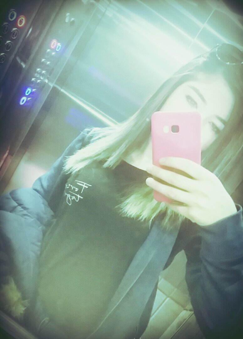 Ben TUTKUYU👉Aşkın👈içinde ÌSTİYORUM Bayım!
Aşkın içinde SEVGİYİ sevginin getireceği TUTKUYU✔tutkunun vereceği HEYECANI✔hissetmek İSTİYORUM!