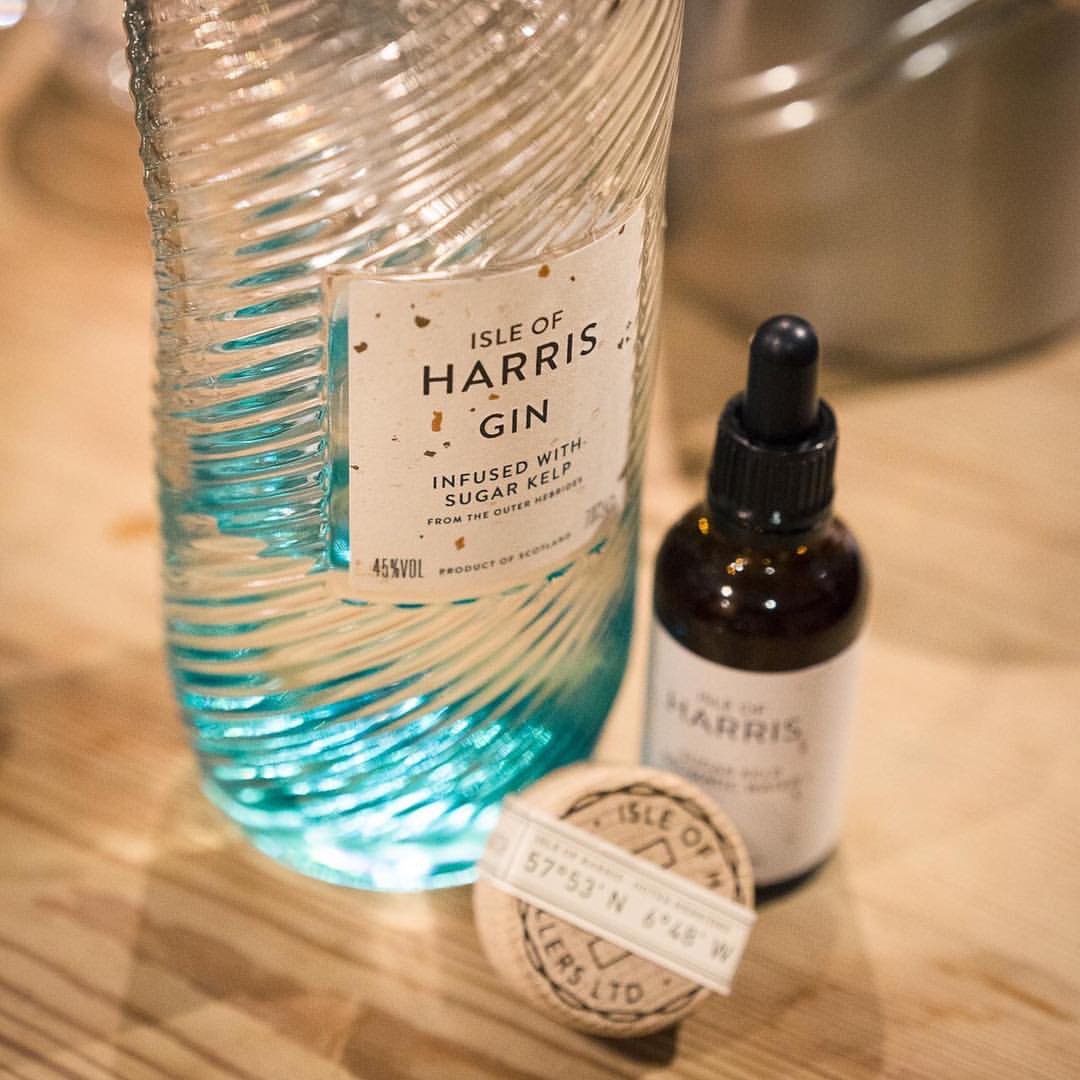 harrisdistiller's tweet photo. Delighted to welcome @champanyinn to our Click &amp; Collect service. Order your Isle Harris Gin through us and pick up from them straight away. https://t.co/wbBIz0Txp7