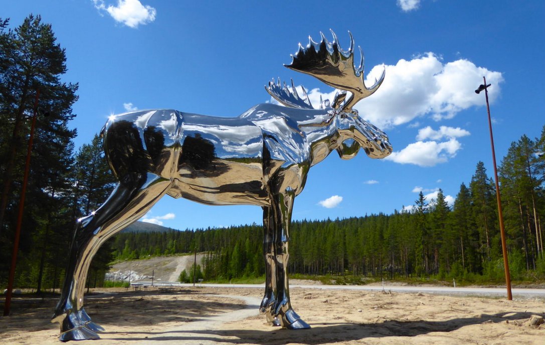 TheLocalNorway's tweet photo. Big, bold and a bit bonkers: Norway's large-scale sculptures https://t.co/jQlgkk2MV3 https://t.co/BoNZXYR1FW