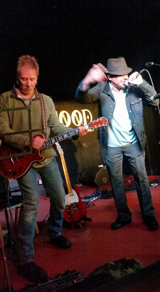 PVVSheff's tweet photo. #DaveFielding and #KwasiAsante playing in #JohnLever tribute. #TheChameleons #TheChameleonsUK #TheReegs #Manchester https://t.co/FN0QpffqAd
