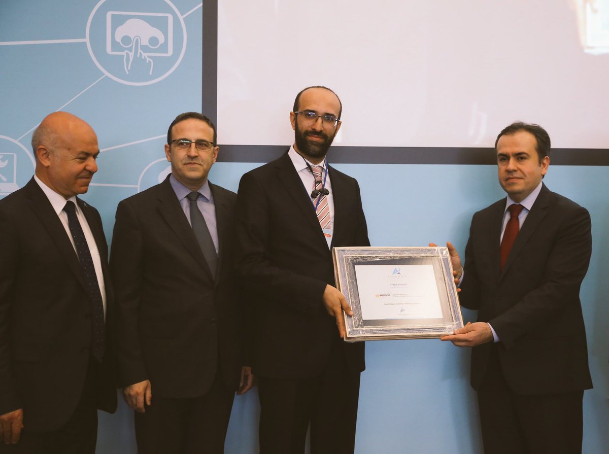 sadullahuzun's tweet photo. AUSDER Genel Kurulu açılış programı sona erdi, şimdi yönetim kurulu toplantısına geçiliyor..
Hayırlara vesile olması dileğiyle.. #ausder https://t.co/NrDagw3UOg