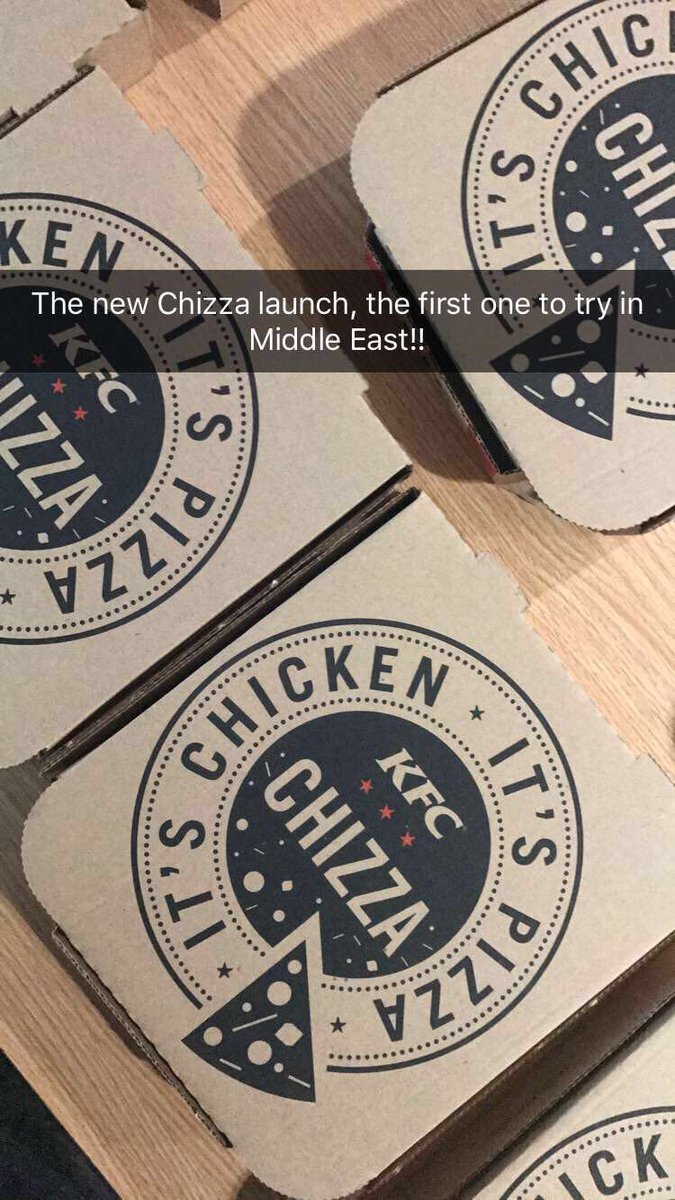 sana_blogs's tweet photo. Yesterday at the launch of @kfcarabia #ChizzaNotPizza and guess what I was the first to try it in the Middle East ❤️You all can try it today https://t.co/uBxuLSCZDp