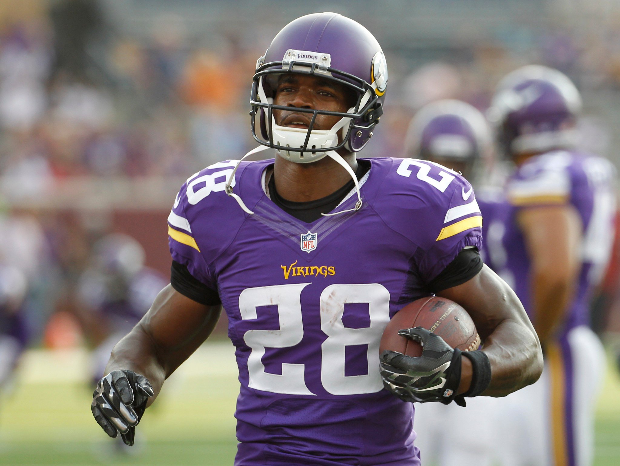 Happy Birthday to Adrian Peterson, who turns 32 today! 