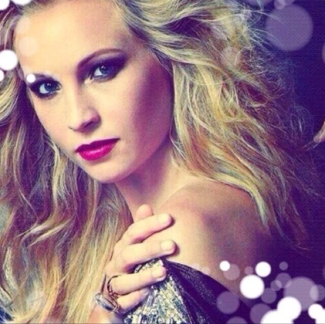 I will be single and happy till the right one comes along i ain't waisting time cryin  pbs.twimg.com/profile_images…