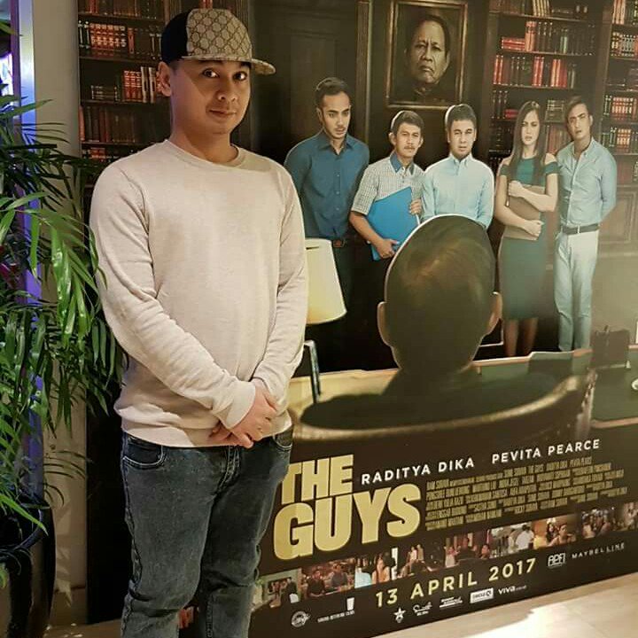 _ThaliaZ's tweet photo. Upcoming nih...#TheGuys @radityadika nonton rame-rame ya guys!  😜 https://t.co/pBJ8pRzWZL