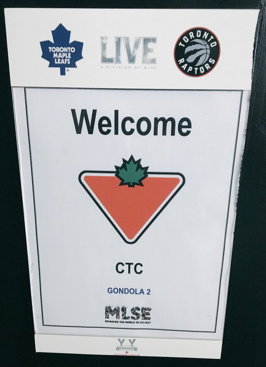 CTJumpstart's tweet photo. Thank you @CanadianTire for hosting the @CTJumpstart kids at tonight’s @MapleLeafs game. #JumpstartNight https://t.co/bpdyTH1qoF