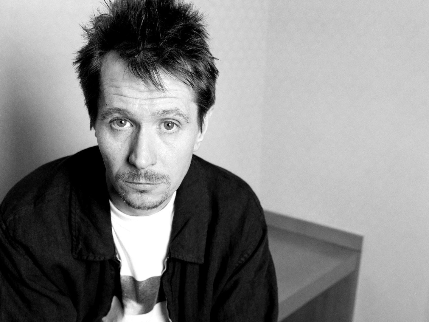 Happy Birthday, Gary Oldman!!
I hope that this will be a wonderful year for Gary. 