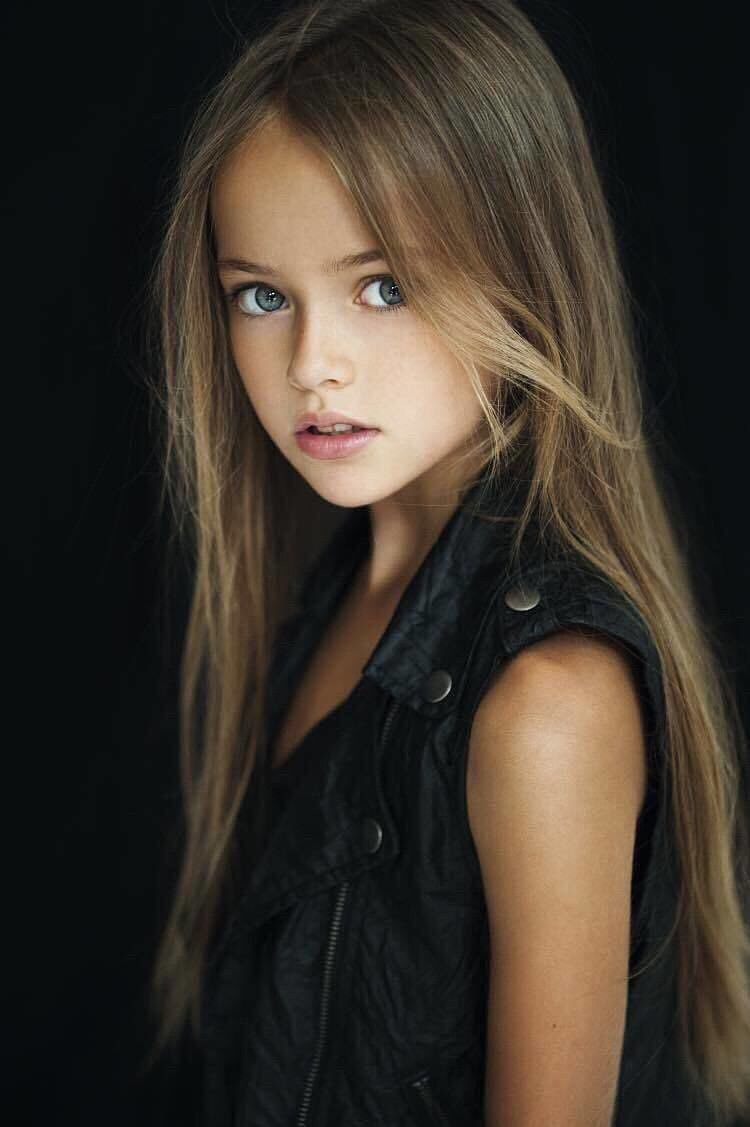 可愛すぎる子供たち この美人さで8歳ってやばすぎ 将来ありえないぐらい美人になるでしょ 可愛いと思ったらrt クリスティーナ ピメノヴァ T Co Dnlv6yutdx Twitter 可愛すぎる子供たち この美人さで8歳ってやばすぎ 将来ありえないぐらい美人になるでしょ 可愛いと思ったらrt クリスティーナ ピメノヴァ T Co Dnlv6yutdx Twitter