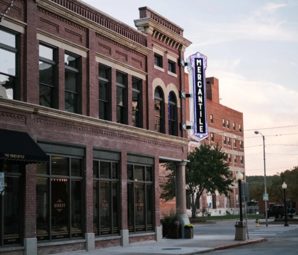 osagegrl1's tweet image. Nothing better than having breakfast at the Mercantile during spring break. Homework should always be this much fun. #bakeruTech