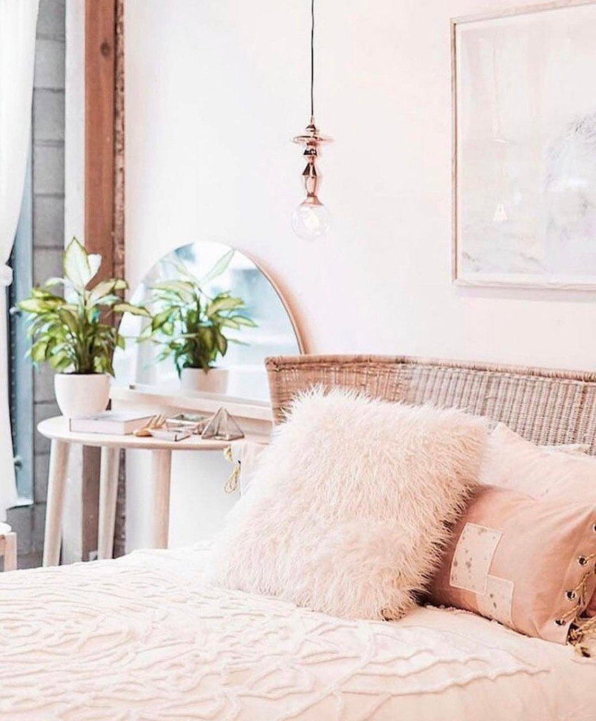 casadasamigas_'s tweet photo. Queremos esse quarto! Mais alguém? Night, Night! ✨💖 {via @space15twenty / pic: } ✨ #cdaquartos #inspiration #inspir… https://t.co/sHaysHmOxS