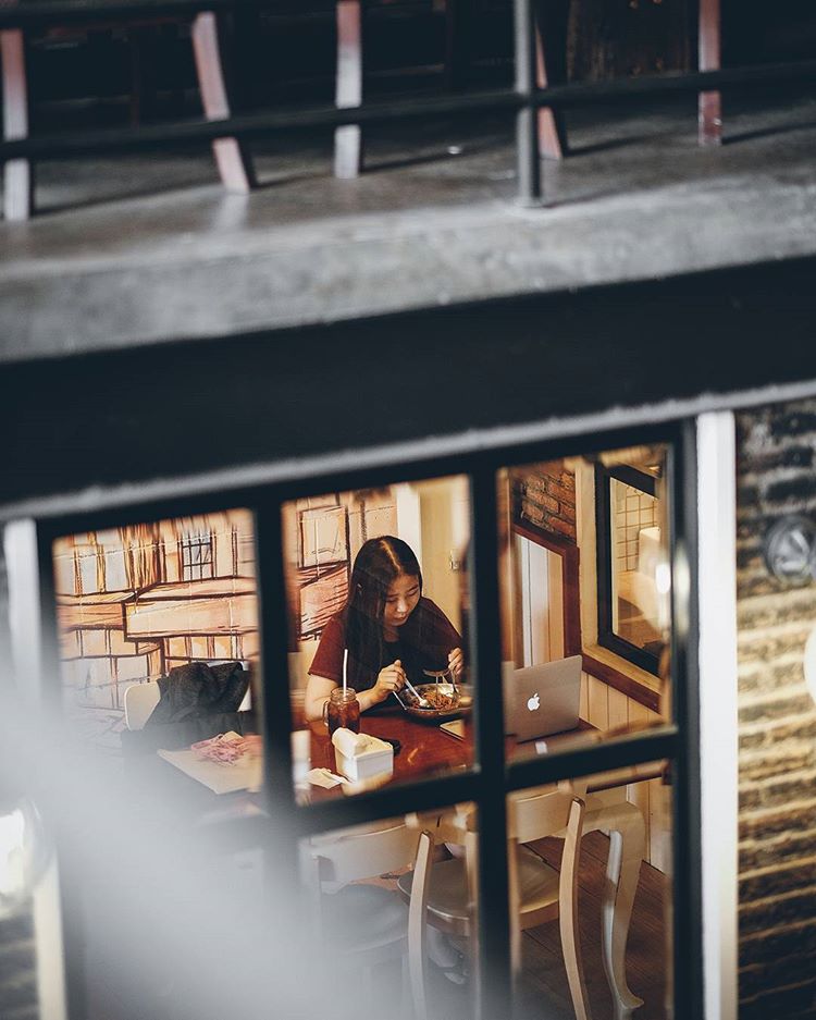 GHKoffie's tweet photo. Our lovely place with good ambiance will make you feel so cozy.. #GHKoffieVIP #GoldenHeritageKoffie https://t.co/pzmqGvVLVH