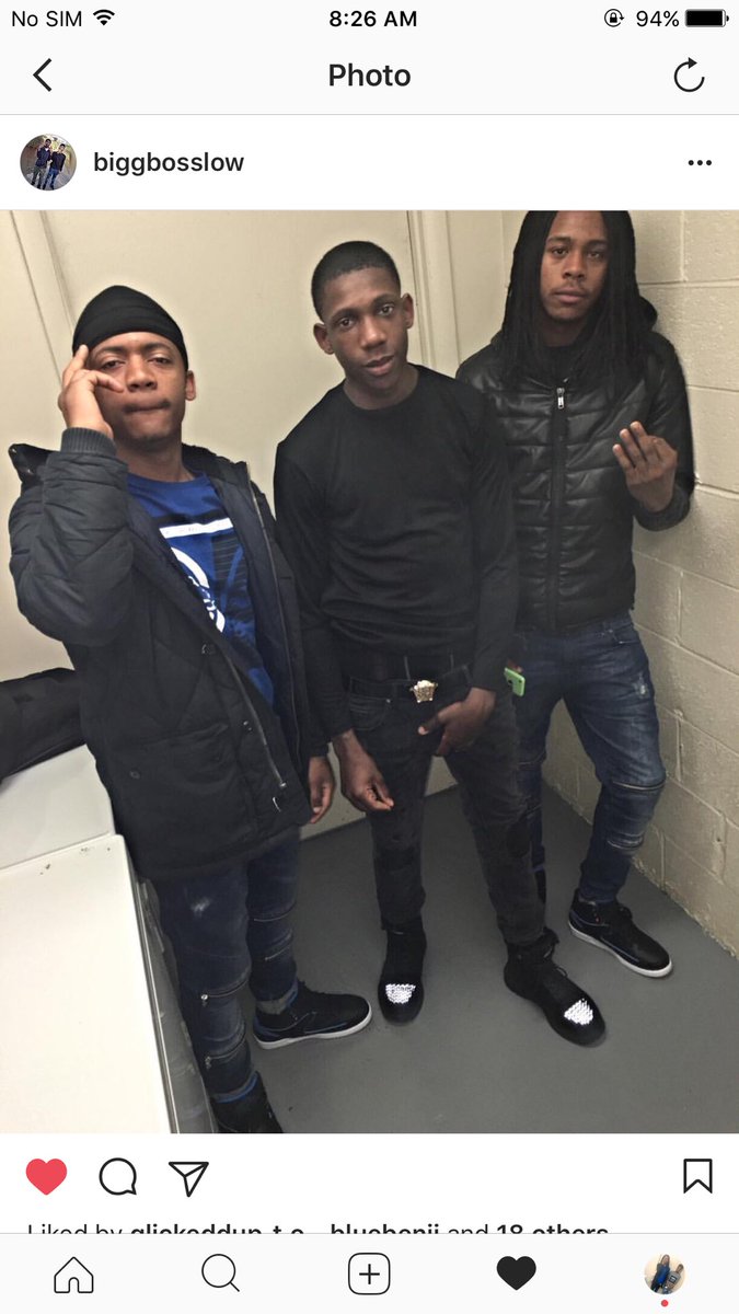 Daydayglizzygg's tweet photo. Niggas Hatin On Us ...Guess What We Don't Fucking Care💯🤷🏾‍♂️🖕🏽 https://t.co/nYBgQc7KWD