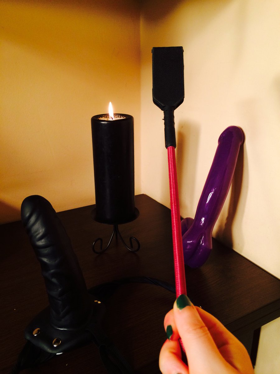 donna_mistress's tweet photo. Ready for a morning of intense #Domination sessions on @chaturbate : https://t.co/TjNzOUDbGO #Mistress #Femdom #BDSM #Findom #JOI #C2C https://t.co/8Ub0IhNonh