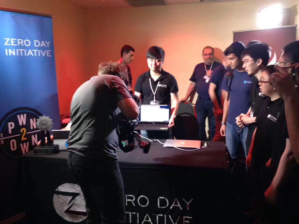 ExpSky's tweet photo. Pwn2Own 2017 Edge Browser Full Winner.  😏  https://t.co/titF82guTu https://t.co/POY8gETUVi