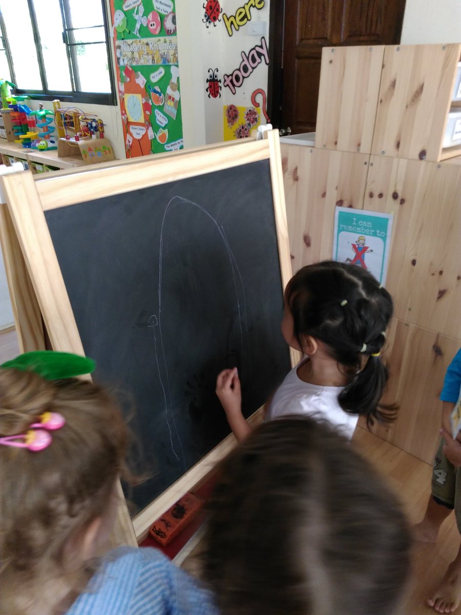 ISSamuiOfficial's tweet photo. #earlyyears Ladybirds drawing a hill and arrows to point #up #down and #halfway. #GrandOldDukeofYork #eyfs #learningdirections #issamui https://t.co/hwhXHnfAXC