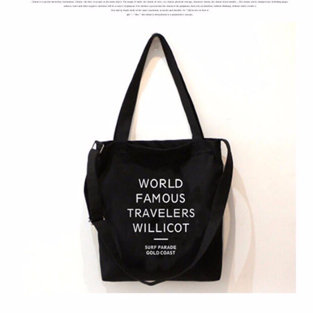 wallmsdzy's tweet photo. 09/10 ถุงผ้า world famous travelers willicot มีสีขาว/ดำ สะพายได้สองแบบ 220บาทค่าา💕 https://t.co/X5PW6hRz6Q