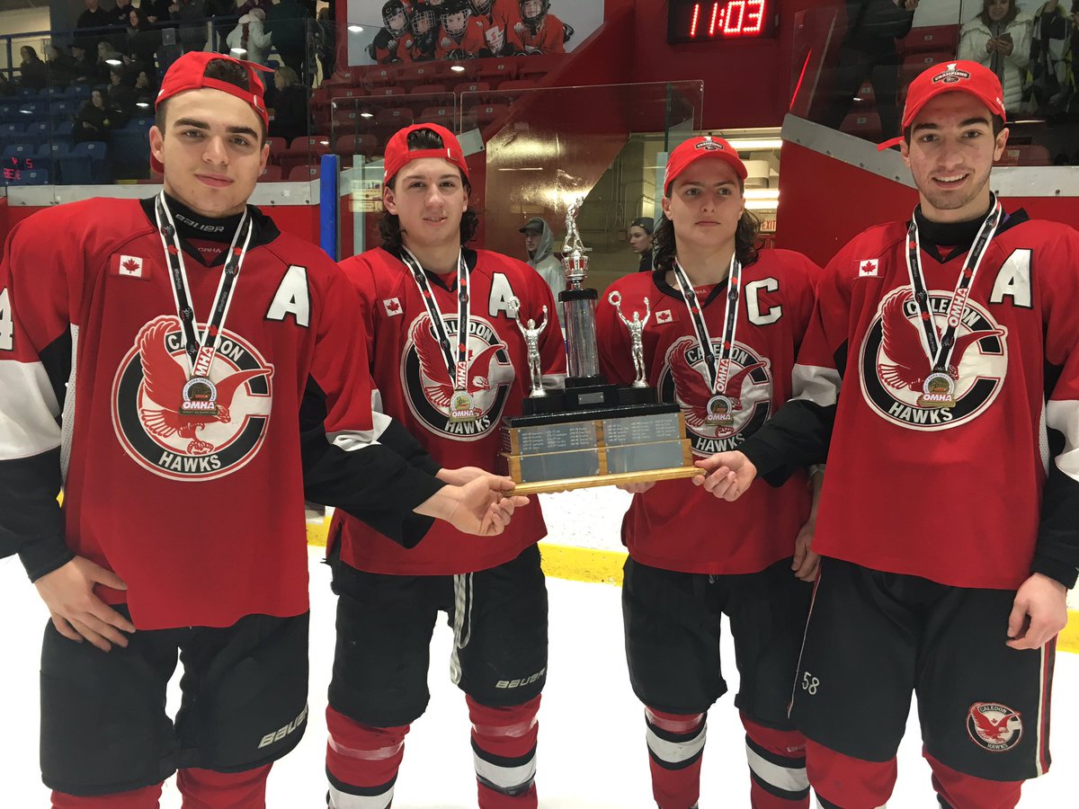 Tyler_G44's tweet photo. What an end to an unreal season love you Boys ❤️🔴⚫️#RedHats https://t.co/08RhAVk1aH