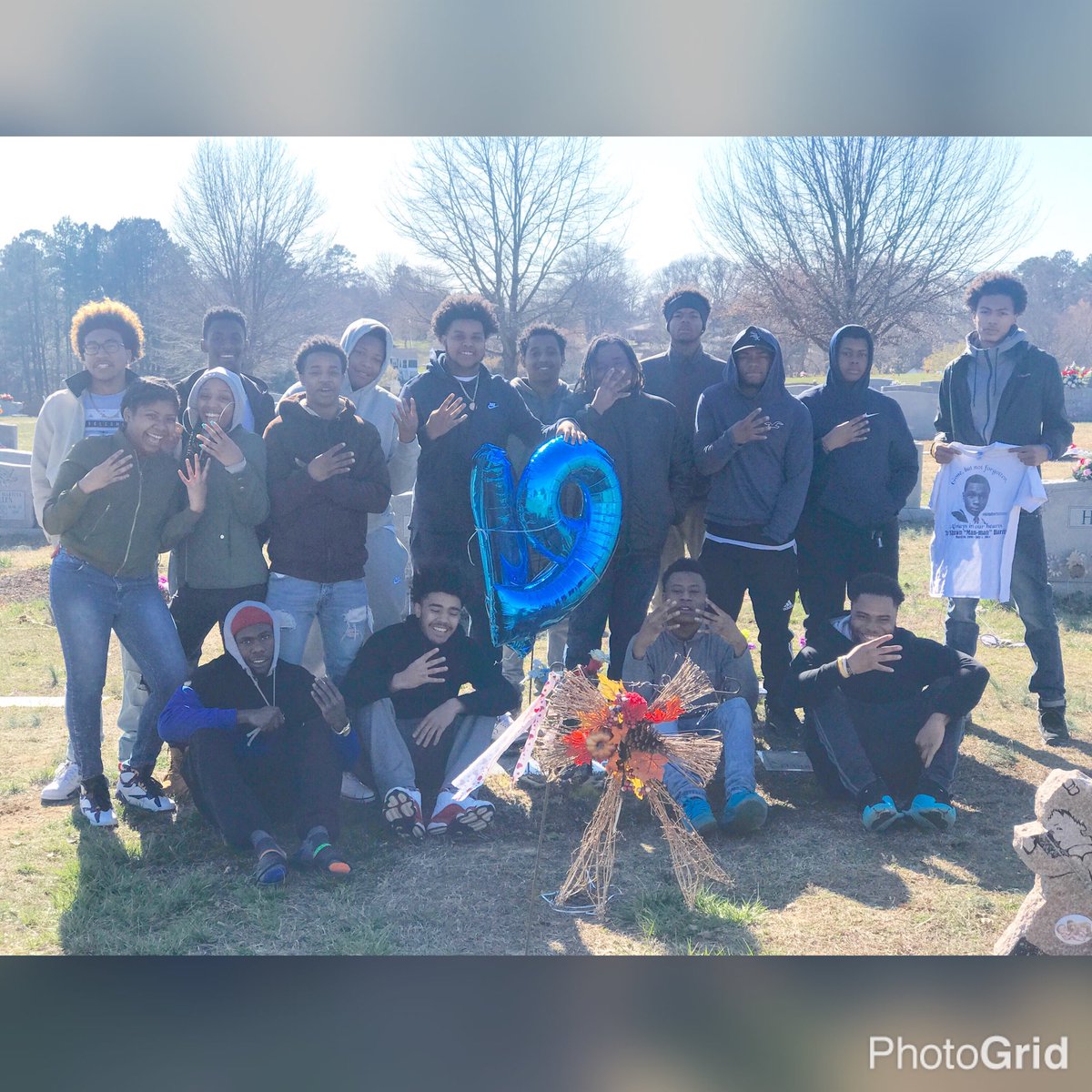 Dear_Teiona's tweet photo. ITS G4T FOREVER BABY 🗣✊🏾💙 https://t.co/qBBZXfwgjk