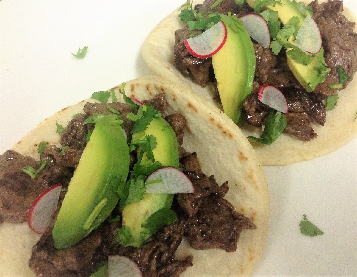 メキシコ料理 エル ミラソル こちらの期間限定コースメニューと海老のケサディーヤ 全粒粉の自家製トルティーヤ ビーフタコスデラックス は３月末で終了です よろしくお願いいたします エルミラソル