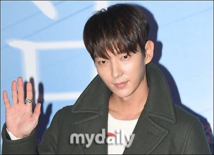 wlsaud711's tweet photo. 이준기, 해외에서 가장 인정받은 배우 1위 등극 (출처 : 마이데일리 | 네이버 TV연예) https://t.co/D9dVlHTCR8
#이준기 #달의연인_보보경심려 #왕소 #고려4황자 #레지던트이블_파멸의날 #Commander_Lee https://t.co/9ZfUWYNxjO