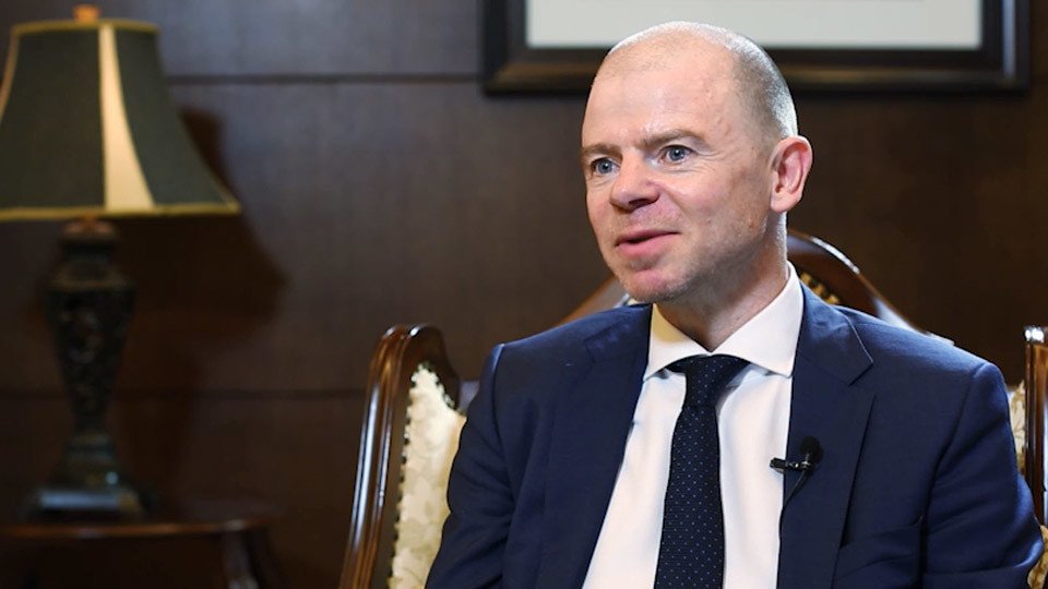 RasmusAvnskjold's tweet photo. Carsten Bryder bliver CEO for DKs største og mest benyttede #mobilnet #Telia #Telenor... https://t.co/TWusYnWnbf https://t.co/VVbBzjlMRi