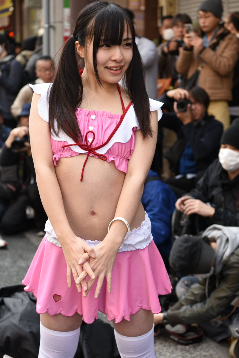 蛍石 ほたるいし 第68回目も ストフェス17です 去年デビューした現役av女優の宮沢ゆかりさんが買い取りmax日本橋店のイベント後にセクシー姿で降臨 突然のご褒美に男性だけでなく女性ファンの方をも沸かせました 使用機材d810 Af S Nikkor 24 70mm
