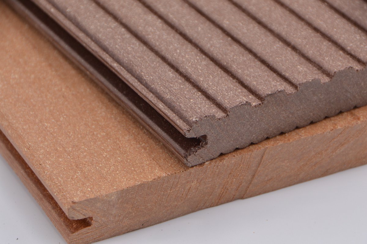 Our New Baron Range of Solid Composite Boards deckingsuperstore.co.uk/products/nav-s…