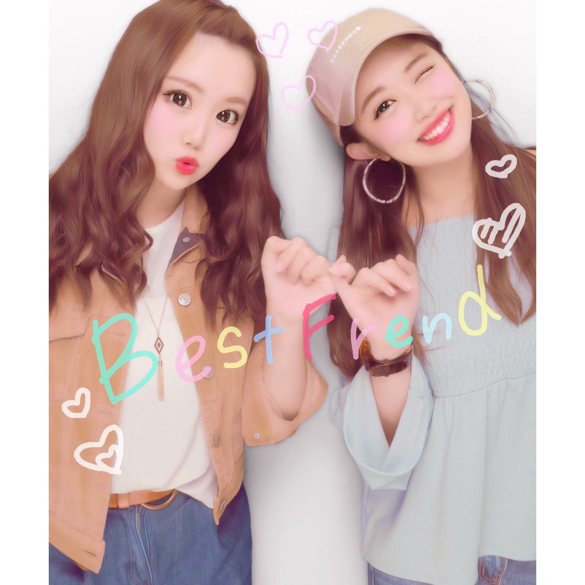 XuJ8MyImJ0SN2Nn's tweet photo. 卒業旅行の買い出し😻🌈💗✨

笑って食べて寝て気も使わなくて良いからすごい幸せな1日🙈♡

ちょーー楽しかった😭💛💚💗
ふっぴだいすきありがと🐷💓♬

今日は、るかとご飯とお買い物しておそろっちも買ってテンアゲ😳love💞

明日は、遂にやっと
楽しみにしてたやつー👘❤️❤️❤️ https://t.co/PdHQBTldu0