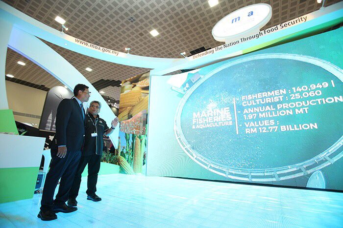 mardimalaysia's tweet photo. Bertemakan 'Defending The Nation Through Food Security' @moa_gov @MARDItweet julung kali di #LiMA17 @LimaExhibition #TN50 #ourfoodourfuture https://t.co/Mb2F0qlbvT