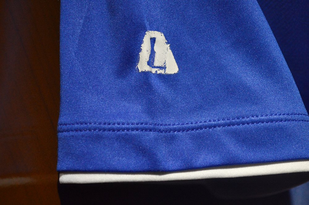 FWDfootballshop's tweet photo. #FFS9
Persib Home 2015 - Replica
XL (76x56)

Used
Size label kerah crack,
Logo League dada crack,
Logo L lengan crack, https://t.co/U1qYSt9KRE
