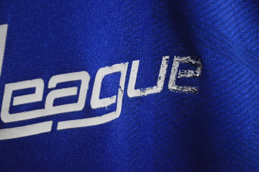 FWDfootballshop's tweet photo. #FFS9
Persib Home 2015 - Replica
XL (76x56)

Used
Size label kerah crack,
Logo League dada crack,
Logo L lengan crack, https://t.co/U1qYSt9KRE
