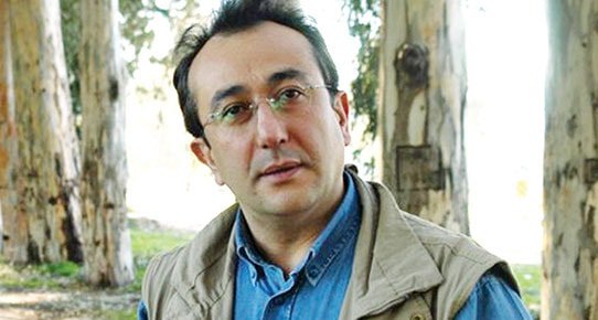 VefatHurriyet's tweet photo. Ünlü Gazeteci Tayfun Talipoğlu yaşamını yitirdi. Ailesine ve sevenlerine başsağlığı dileriz
#gazeteci #tayfuntalipoğlu #başsağlığı #vefat https://t.co/EVPG8gXJw9
