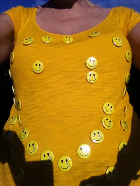 OnlyUsCampaign's tweet image. Spring! Blessed are the cracked for they let in the light! @OnlyUsCampaign promoting the freedom to be fully human.