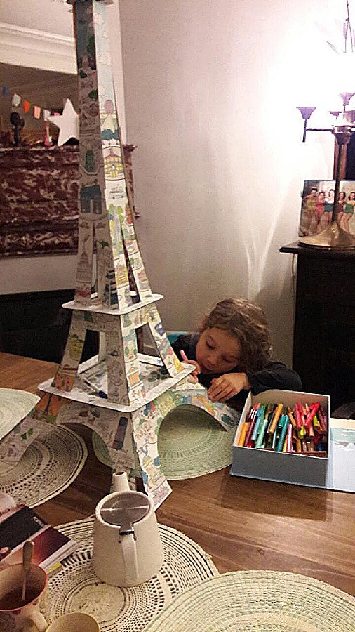 onadoreca's tweet photo. #Coloriage #TourEiffel #3D : bonheur, bonheur avec cette Tour Eiffel géante à colorier :) Toute la famille participe
https://t.co/amgnXnwh2s https://t.co/wCvQQBdLxO