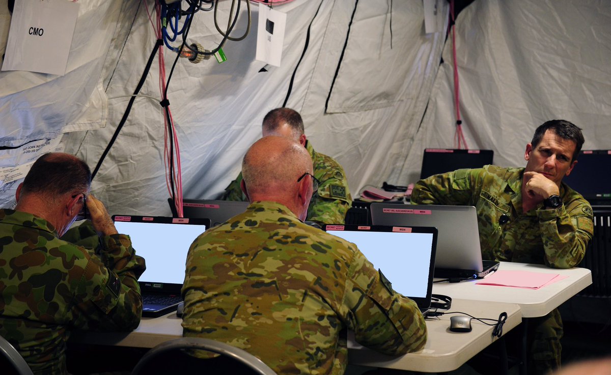 OldMechHead's tweet photo. Staff of the Civil Military Operations cell providing solutions within the dynamic #battle space #EXPolygon @1DIV/DJFHQ @AustralianArmy https://t.co/wGSAWwQUKR