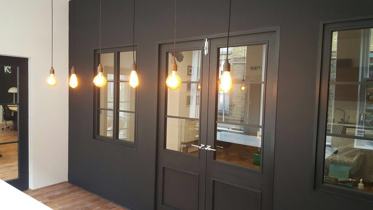 masterworx's tweet photo. #Bespoke Partition Wall for #luxury #brands #event #organisers based in #London #joinery #carpentry https://t.co/rQZzvCu5Vg
