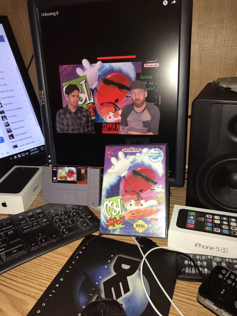 mikeyelfers's tweet photo. Fuck yeah #consolewars #CoolSpot #7up #Make7UpYours @consolewarsguys #RecordingACoverOfYourThemeSoon #NEVERFORGETCherry7Up #OIL https://t.co/zJtbwIIBUE