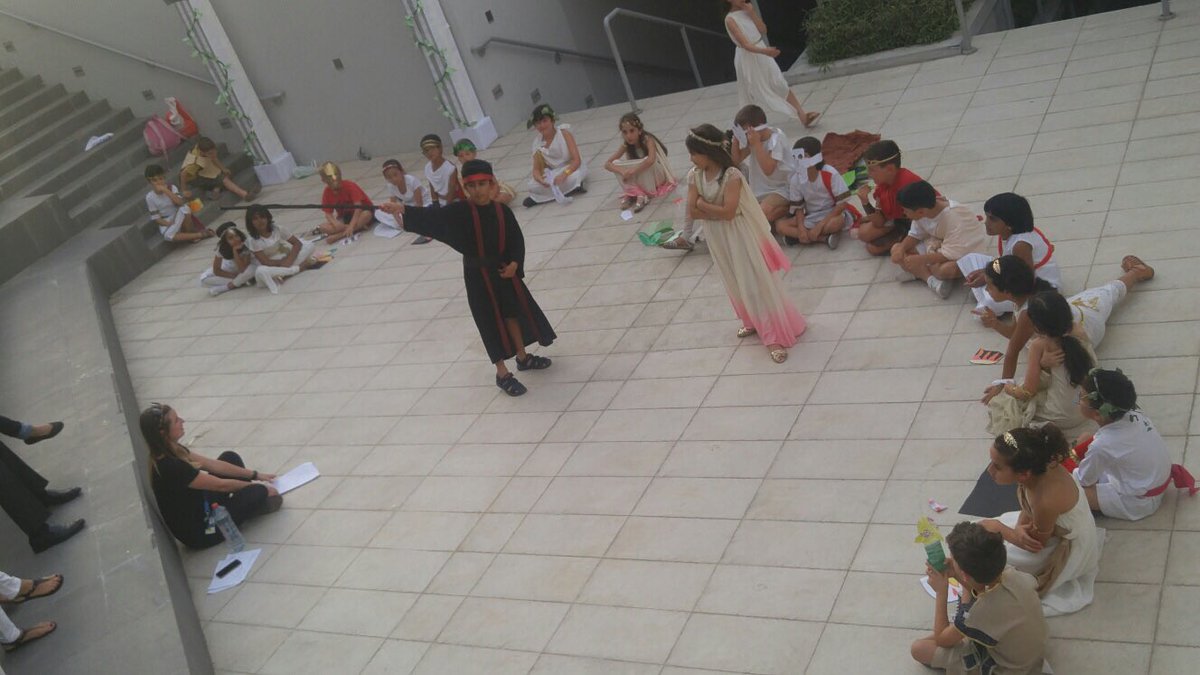 DiamondsWSO's tweet photo. More stars of the future starring in our Greek Extravaganza. @WSO_Year3 A fabulous success! https://t.co/O4VWe1lprv