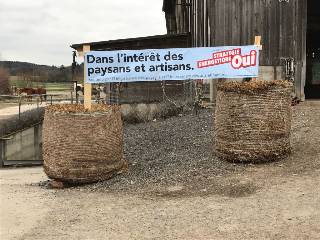 NordmannRoger's tweet photo. Les paysans Fribourgeois s'engagent pour la stratégie énergétique ! @ps_fr https://t.co/BjvdstaORY
