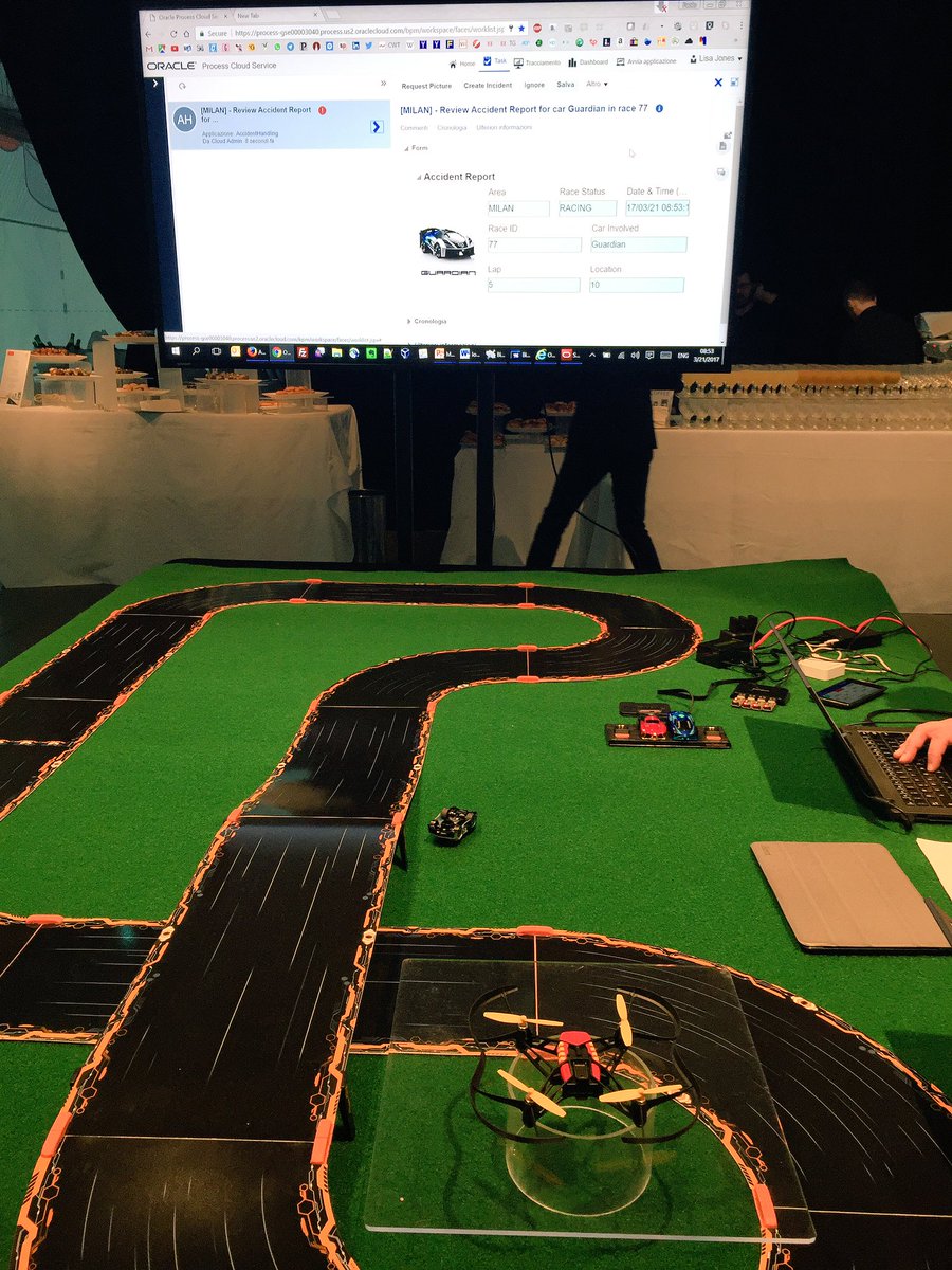 RizzardiElena's tweet image. #IoT demo testing #RoadToBigData #drone @OracleItalia @Areapergolesi