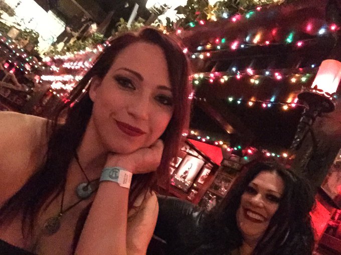 What an amazing night of performing, capped off by the @rainbowlive @feralvinca @Sloane_FV @Dave_FV Thank<a href="/tag/sdcc2014"class="tags"><span>#sdcc2014</span></a><a href="/tag/previewnight"class="tags"><span>#previewnight</span></a>
