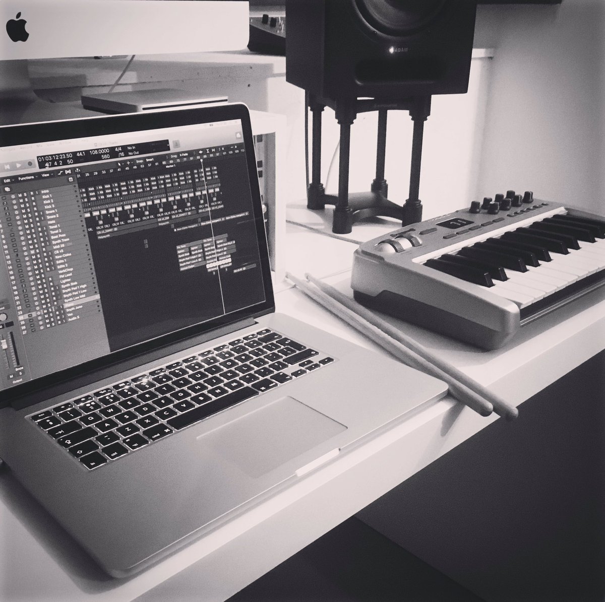 Tired Arms tweet media