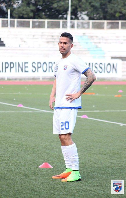 View image on Twitter