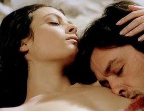 MariaLauraFerr6's tweet photo. "Spero che la tua sia stata una buona interpretazione"
"Spero tu abbia fatto un buon film"
Zurlini e Delon, La prima notte di quiete. https://t.co/MlhVECpGSM