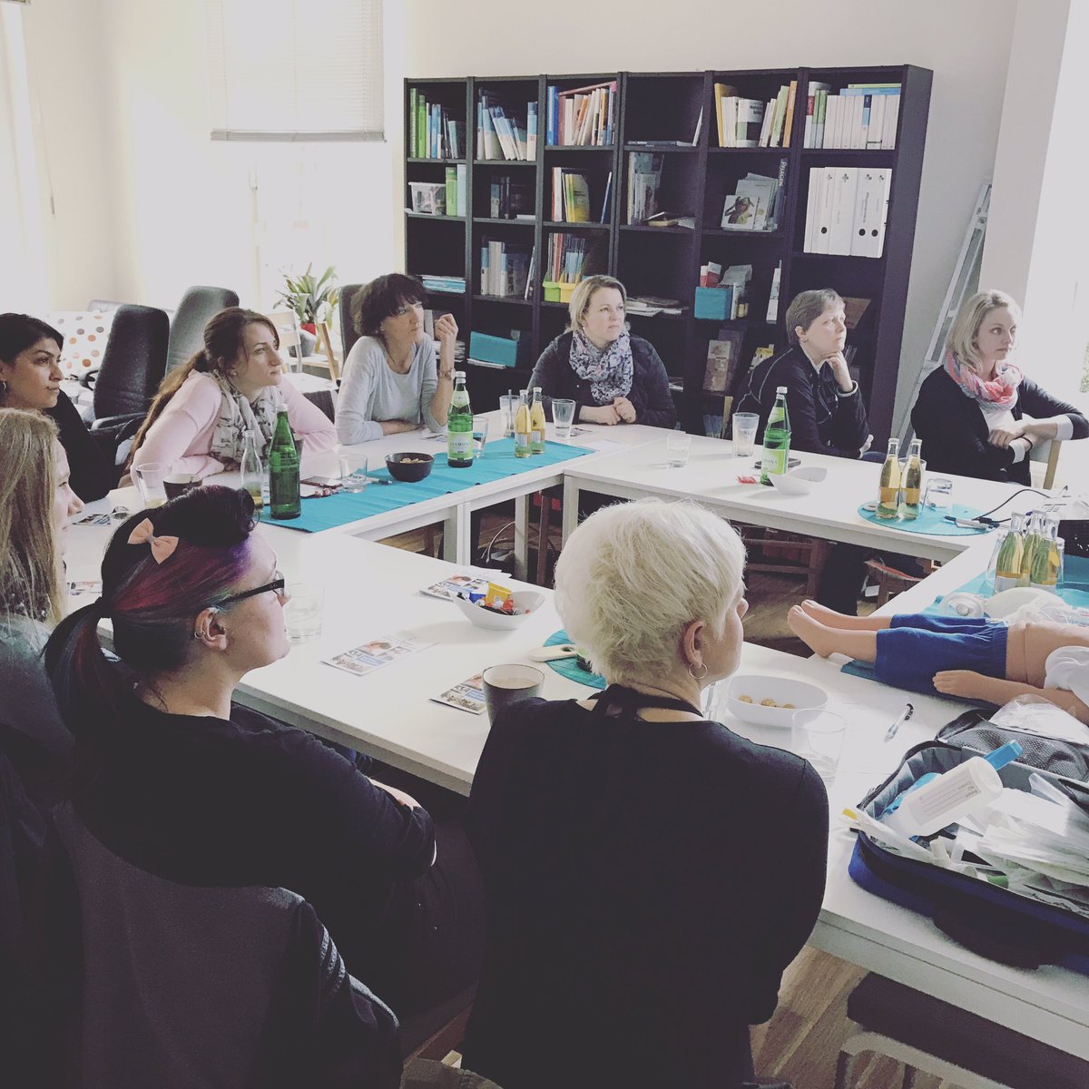 notfalltrainer's tweet photo. #Ventrio #atemwegsmanagement #kinderintensivpflege #fortbildung https://t.co/1WnmeKuxzl