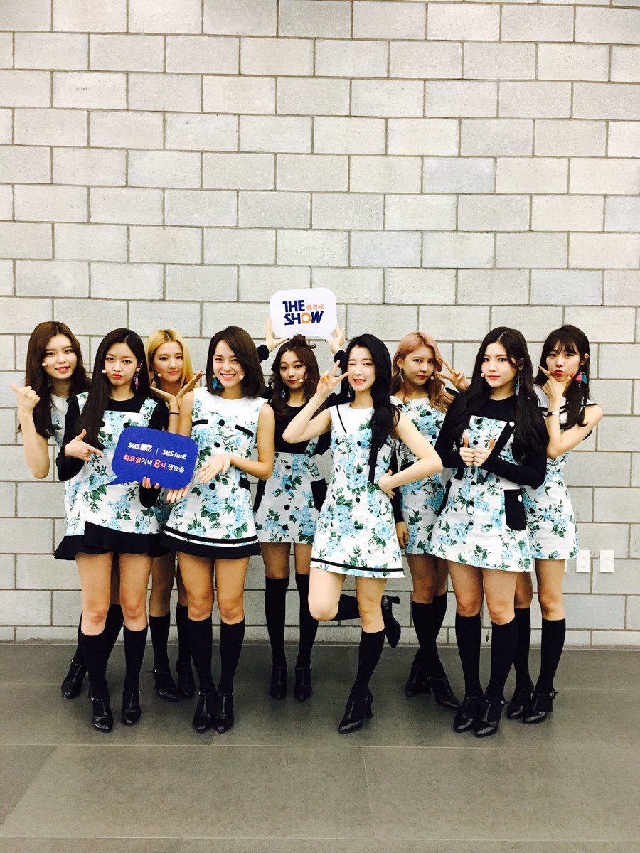 theshow_offcl's tweet photo. 세상 사람들이 우리 #구구단 세상 제일 예쁘고 오늘처럼 세상 귀엽기까지 한 거 모두 다 알게 해주세요😭💕ヽ(*´∀｀)ﾉ
#더쇼 #THESHOW #THESHOW韩秀榜 https://t.co/JbL1JYvrQD