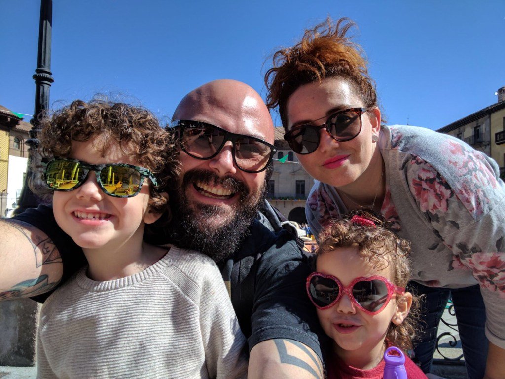 Educar a los hijos loscarcolano.com/2017/03/21/edu…